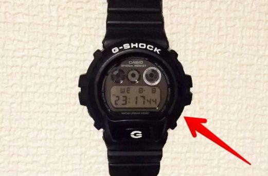 GショックDW-6900の「右下」のボタンを示す画像